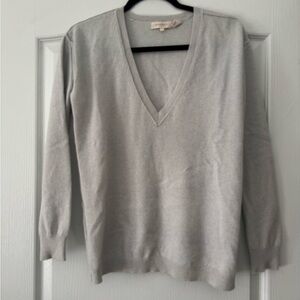 Gray-Green 100% Cashmere V-Neck Sweater